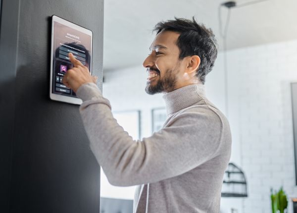 Smart Home Integration Service