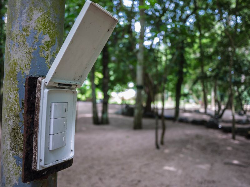 Outdoor Switch Installation